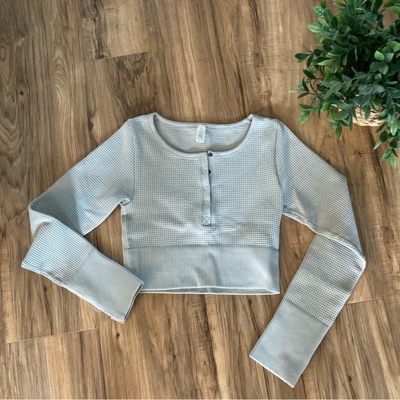 Aerie Offline waffle cropped long sleeve top - Picture 7 of 8